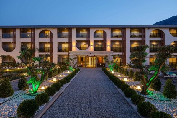 Monk Resort Hotel