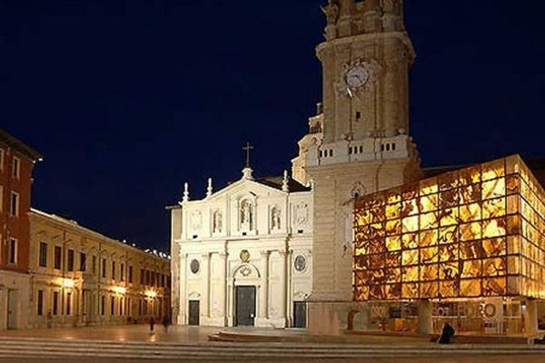 El Pilar Suites 3000
