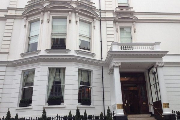 Strathmore Hotel