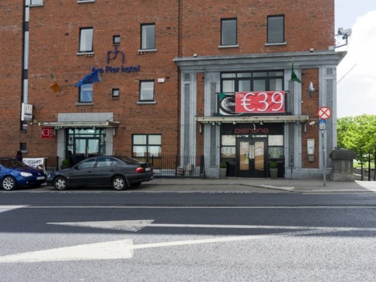 The Pier Hotel Limerick