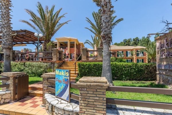 Makis Hotel Skala