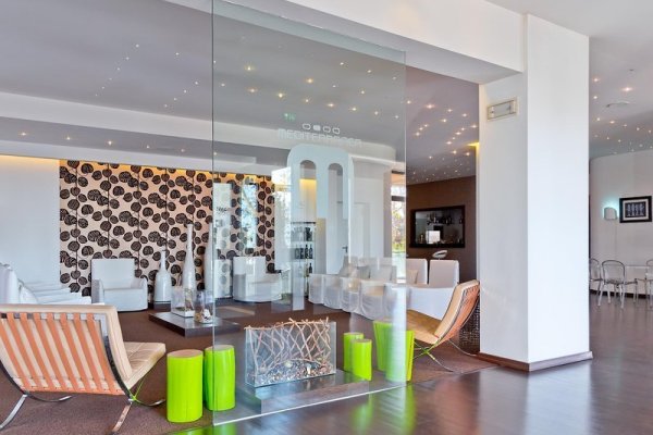 Mediterranea Hotel & Convention Center