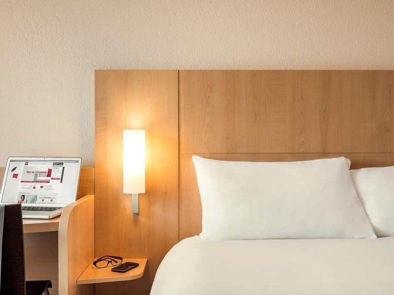 ibis Paris Porte d'Orléans
