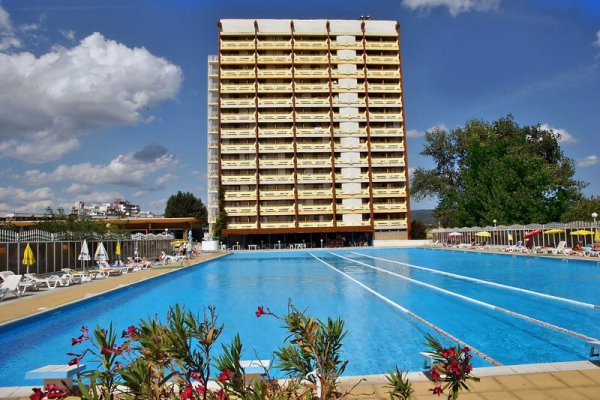 Europe Hotel & Casino