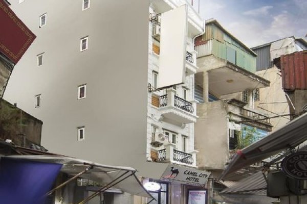 Camel City Hotel