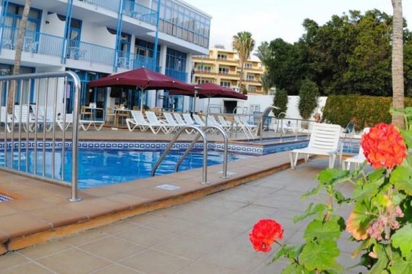 Aparthotel Costa Volcán & Spa