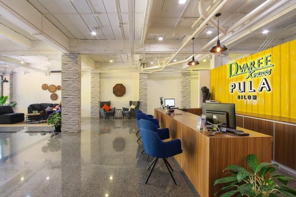 D Varee Xpress Pula Silom