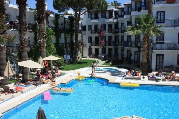 Sami Beach Hotel
