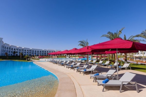 Rixos Radamis Beach Hotel