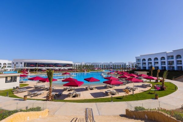 Rixos Radamis Beach Hotel