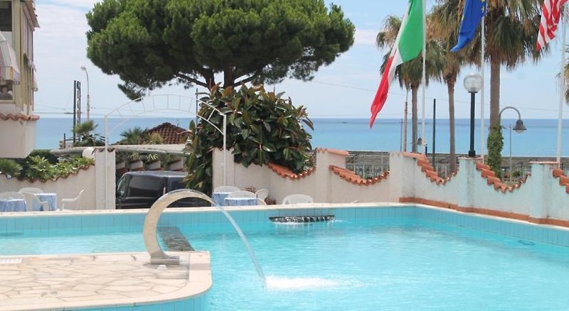 Hotel Ariston Montecarlo