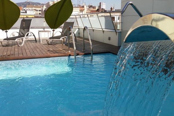 Ako Suite Hotel