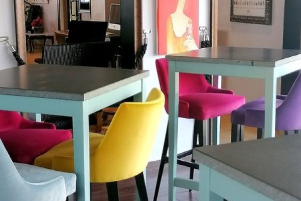 Hotel Henry II