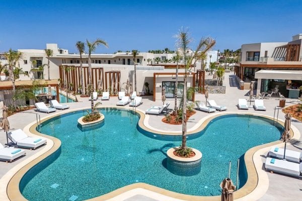 Noble Hotel Suites