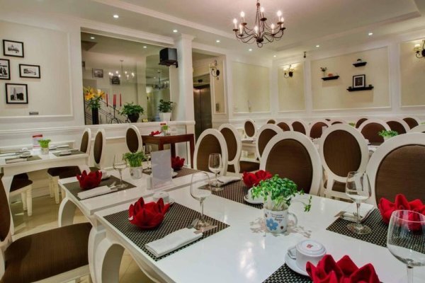 La Beauté de Hanoi Hotel