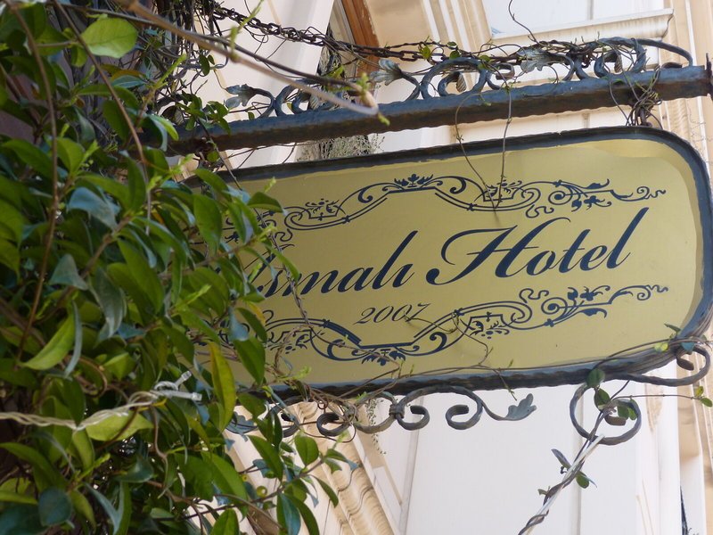 Asmali Hotel