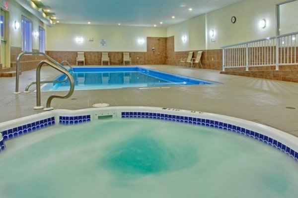 Holiday Inn Express & Suites Swift Current