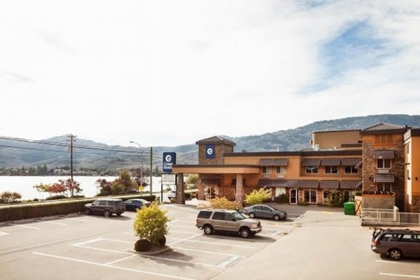 Coast Osoyoos Beach Hotel