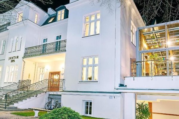 Jantar Hotel & SPA