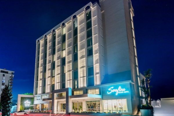 Serafina Beach Hotel