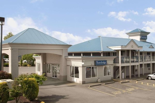 Travelodge Langley City