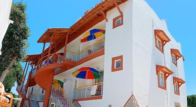Evli Apartments