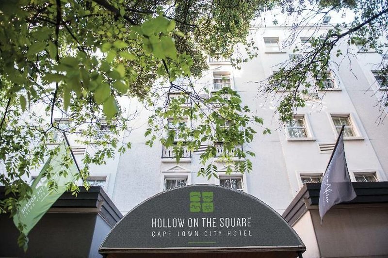 Hollow On The Square