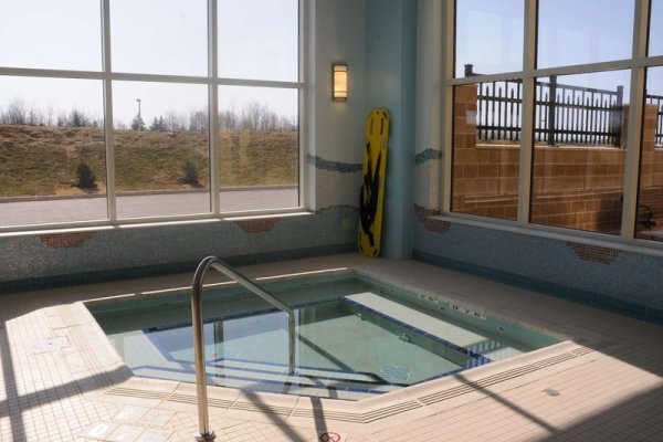Hampton Inn & Suites Halifax Dartmouth