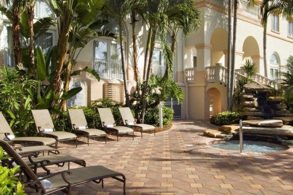 Hilton Naples