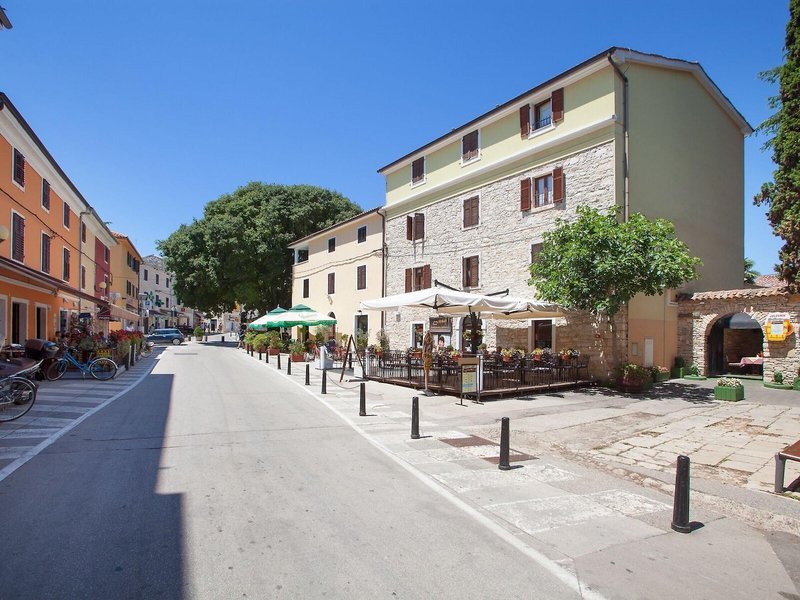 Rivalmare Boutique Hotel