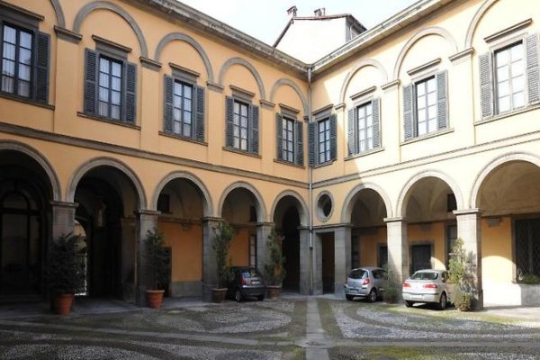 Antica Dimora B&B in Historic Residence