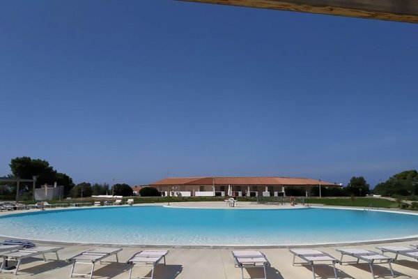 La Plage Hotel & Resort