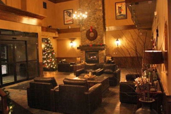 Glacier Mountaineer Lodge