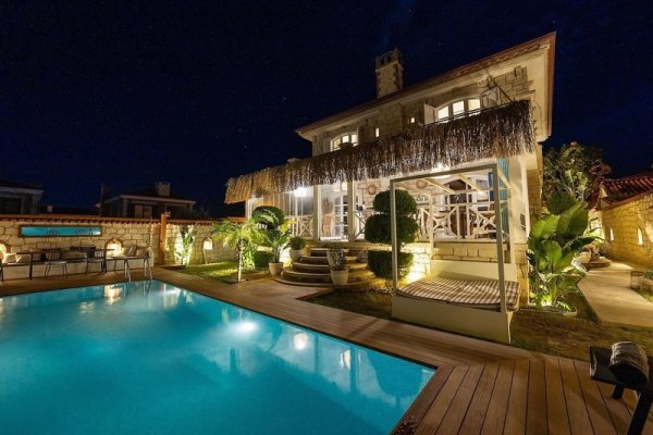Aleysim Hotel