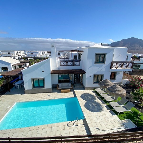 Playa Blanca Beach Mate Villas