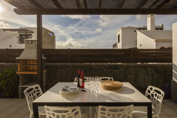Playa Blanca Beach Mate Villas