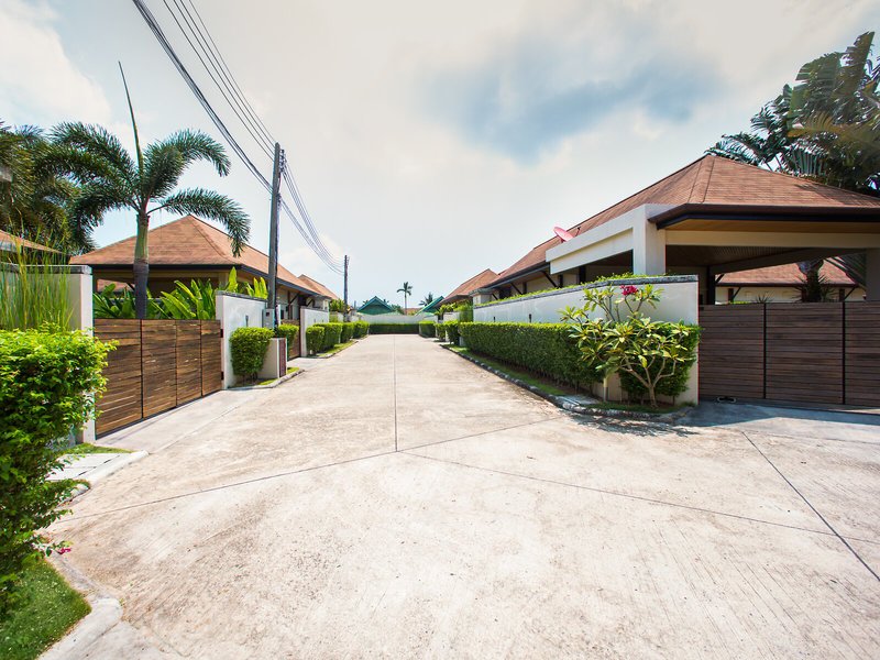Kokyang Estate by Tropiclook