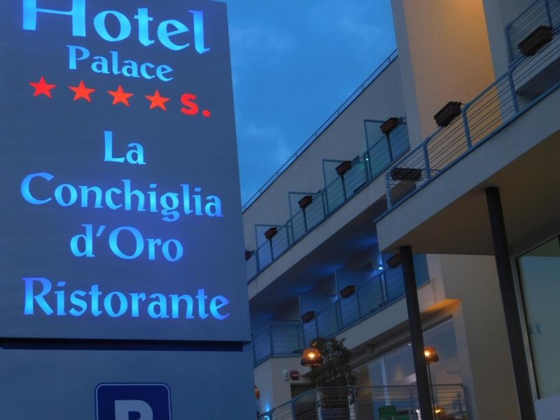 Palace Hotel La Conchiglia d´Oro