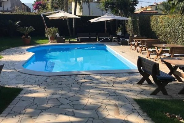 Gullo Hotel