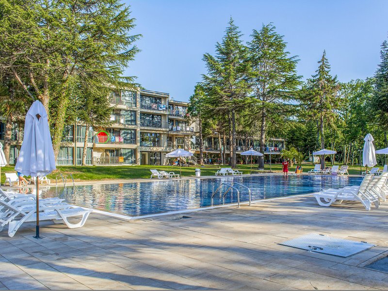 Hotel Queen Nelly Park