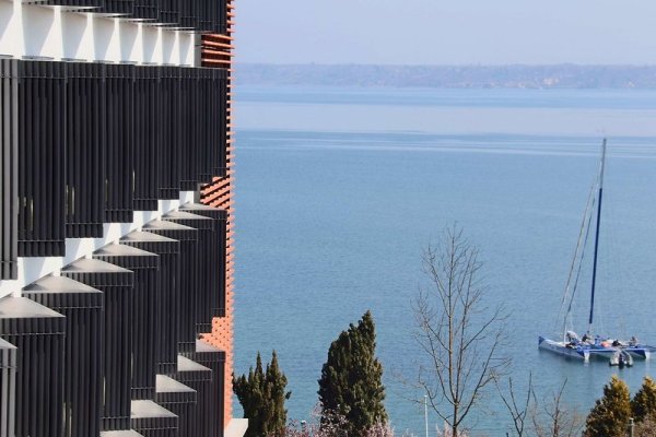 Lake Geneva Hotel