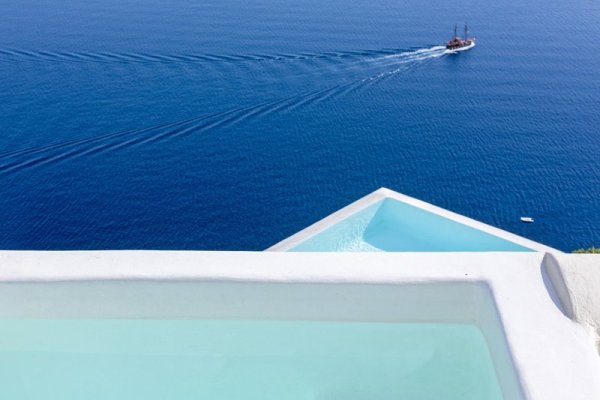 Canaves Oia Suites