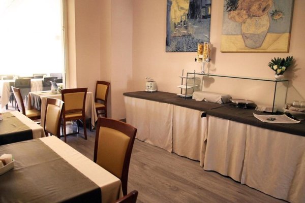 Hotel Sogni d'Oro Airport