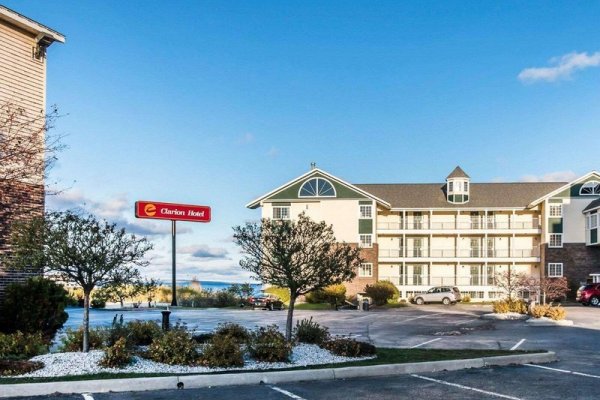 Clarion Beachfront