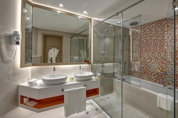 Al Khoory Atrium Hotel