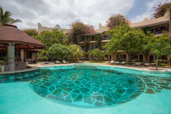 Lily Palm Resort