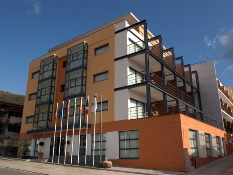 S. Pedro