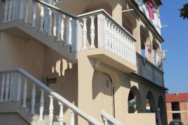 Apartments Ninske Vodice