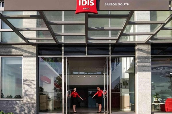 ibis Saigon South Hotel