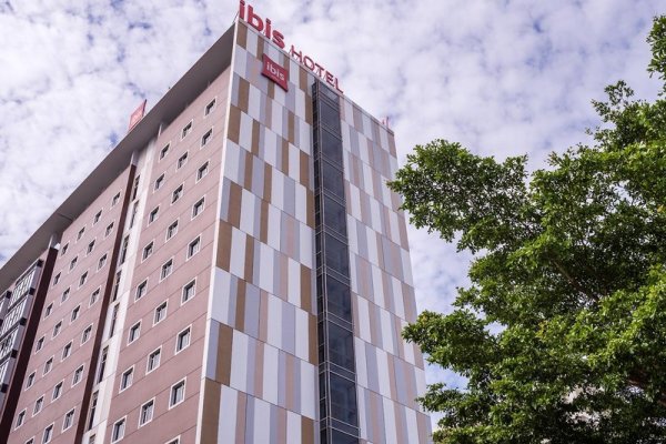 ibis Saigon South Hotel